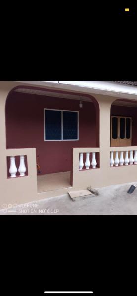 Veronica Adu Tesano 2 bedroom Self Catering House